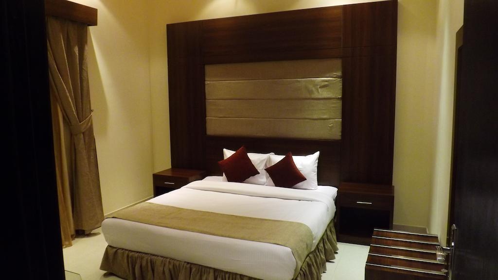 Baron Palace - Almasif Hotel Apartments ริยาดห์ ห้อง รูปภาพ