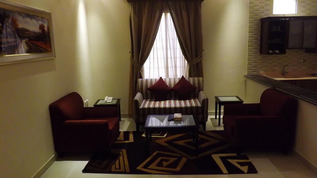 Baron Palace - Almasif Hotel Apartments ริยาดห์ ห้อง รูปภาพ