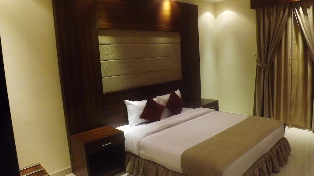 Baron Palace - Almasif Hotel Apartments ริยาดห์ ห้อง รูปภาพ