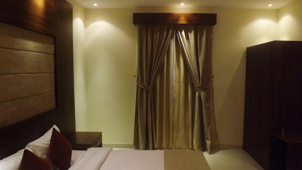 Baron Palace - Almasif Hotel Apartments ริยาดห์ ห้อง รูปภาพ